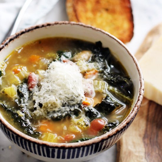 Tuscan Bean and Kale Soup