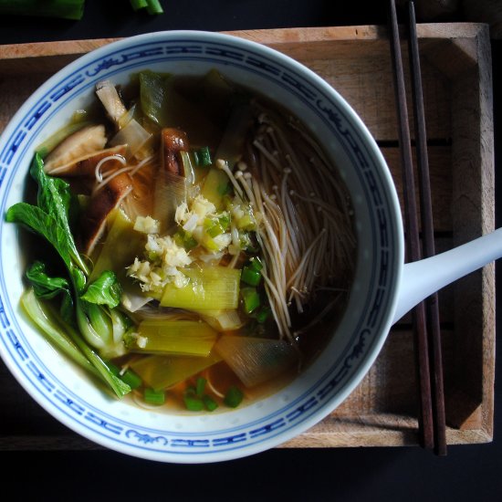 Vegan Noodle Soup w/ Garlic Oil