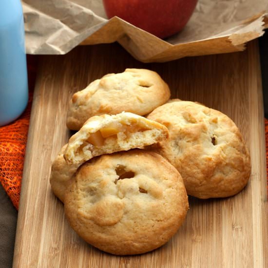 Apple filled Cookies