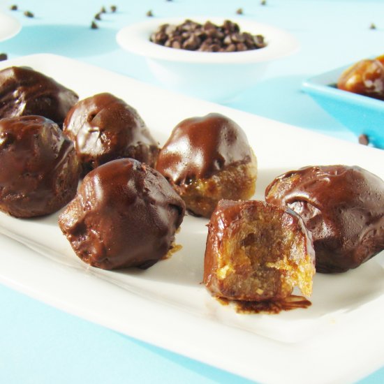 Chocolate Date Truffles