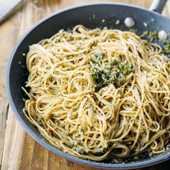 Blue Cheese and Pesto Pasta