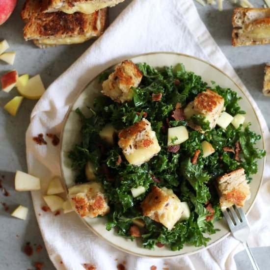 Salad with Grilled Cheese Croutons