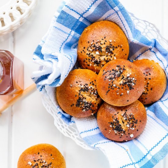 Eggless Honey Whole Wheat Rolls