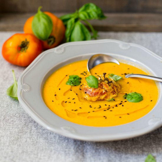 Roasted Yellow Tomato Soup