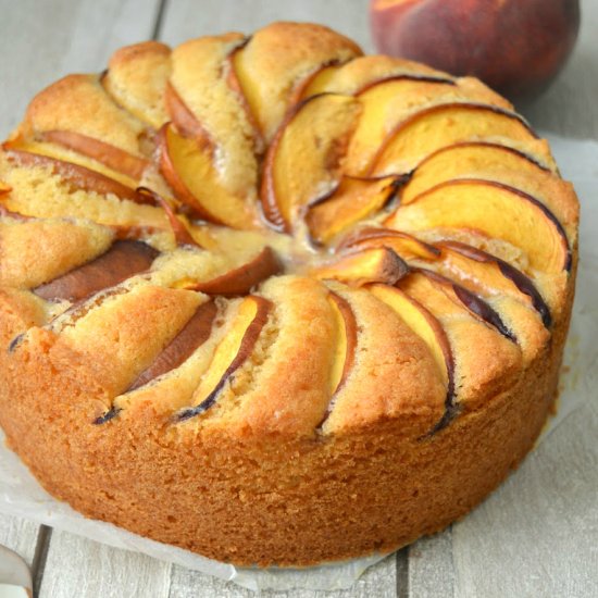 Fresh Peach Cake with Pastry Cream