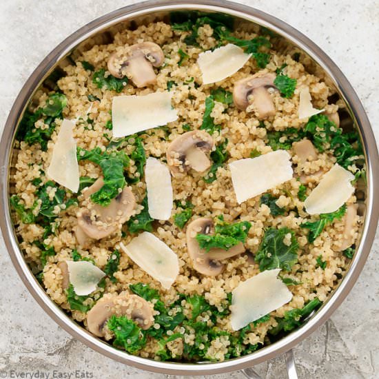 Mushroom, Kale & Quinoa Skillet