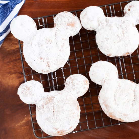 Disneyland Mickey Mouse Beignets