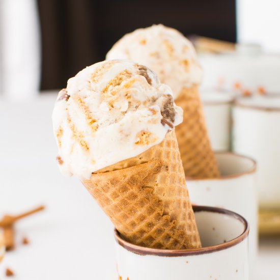 No-Churn Cinnamon Roll Ice Cream