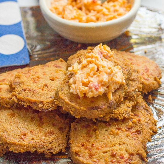 Easy pimiento cheese crackers