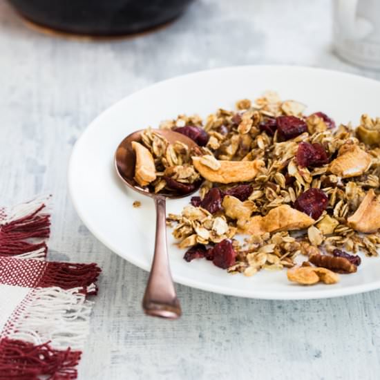 Apple Cinnamon Granola