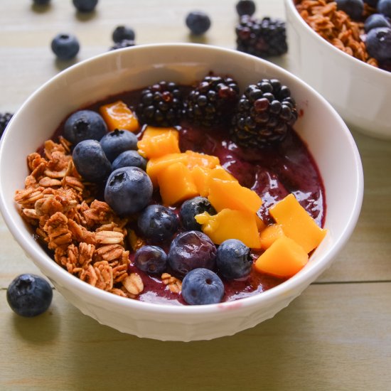 Very Berry Açai Bowls