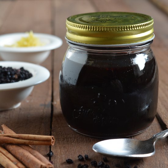 Flu-Fighting Elderberry Syrup