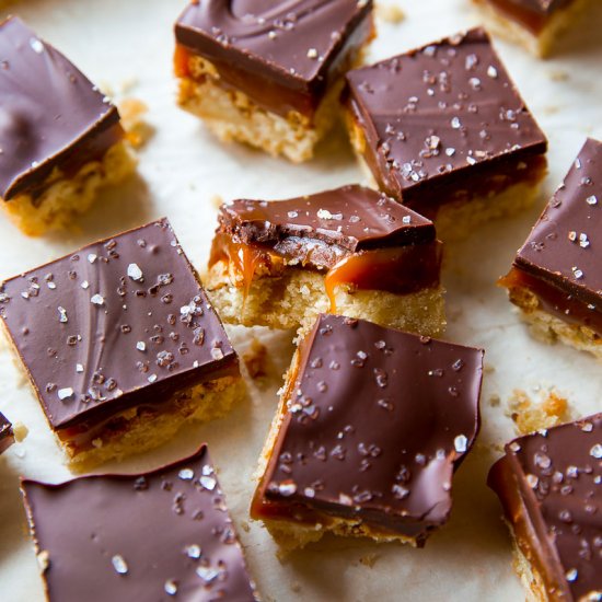 Salted Caramel Pretzel Crunch Bars