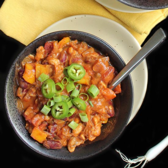 Pumpkin and Smoky Tempeh Chili