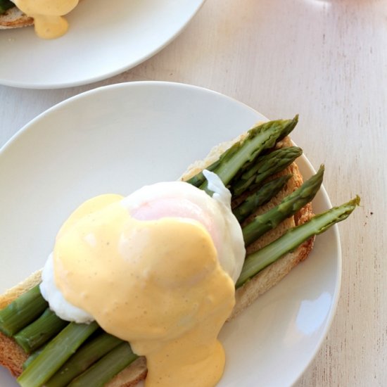 Poached Egg with Hollandaise Sauce