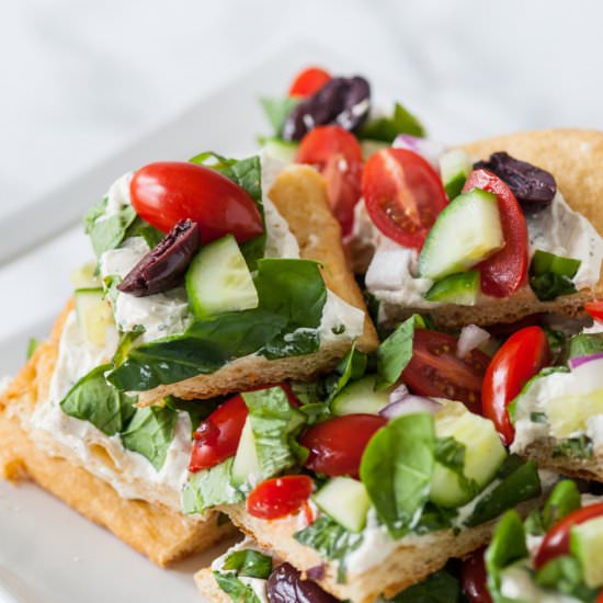 Mediterranean Veggie Flatbread