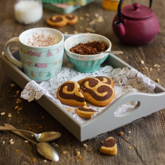 Chocolate and Vanilla Cookies