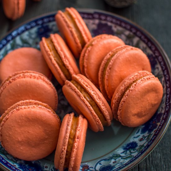 Thai Milk Tea Macarons