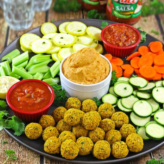 Salsa Hummus & Picante Falafel