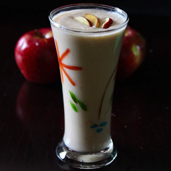 Apple dates milkshake recipe