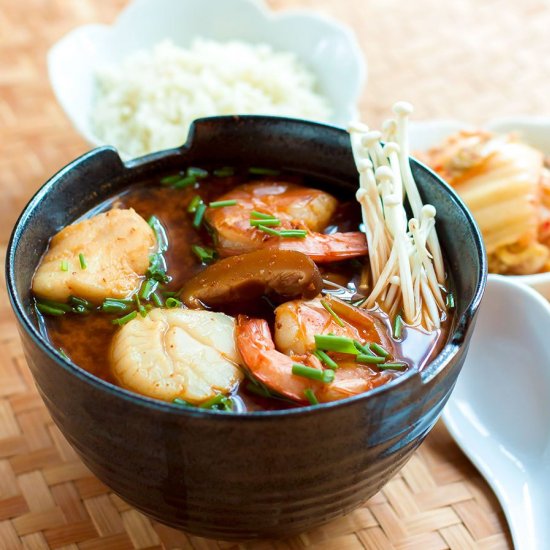 Spicy Korean Seafood Jjigae