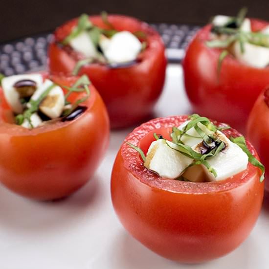 Tomato Basil Salad Bites