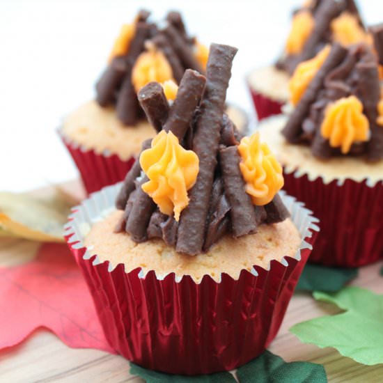 Crackling Bonfire Cupcakes