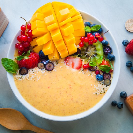 Mango,Banana,Nectarine Smoothie Bowl