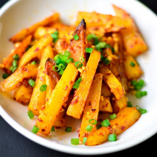 Baked Chilli Garlic Potato ‘Fries’