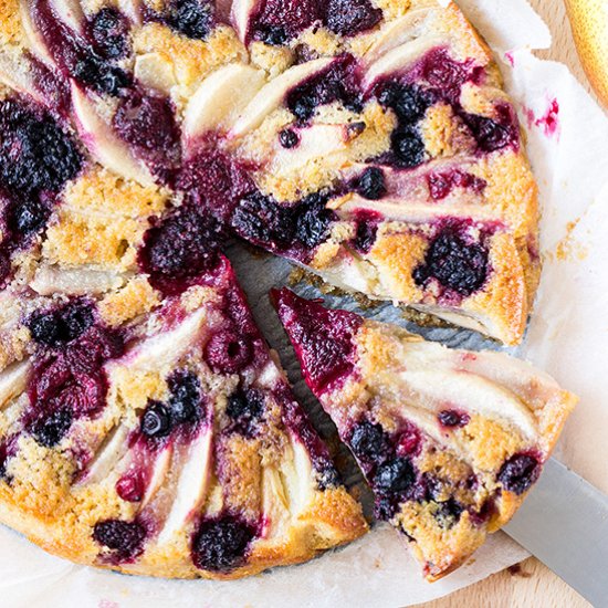 Berry Pear Cake