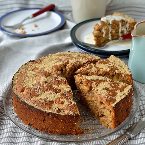 Simple Wholemeal Apple Cake