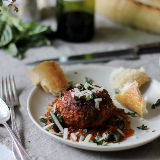 Fresh Marinara & Italian Meatballs