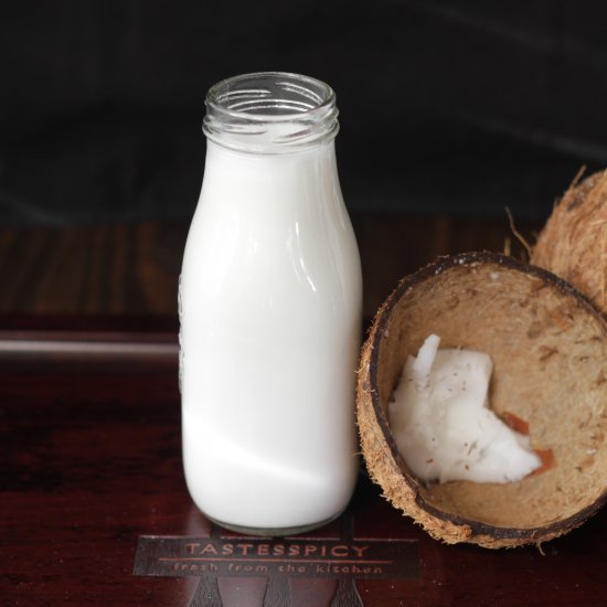 Fresh Coconut Milk