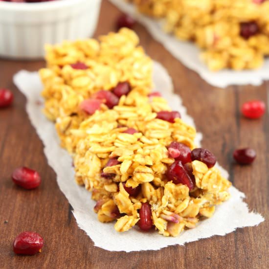 Pomegranate Pumpkin Granola Bars