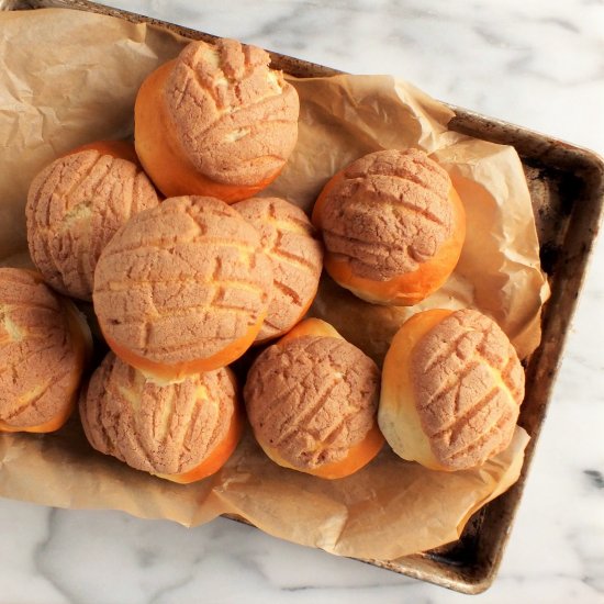 Conchas (Mexican Sweet Rolls)