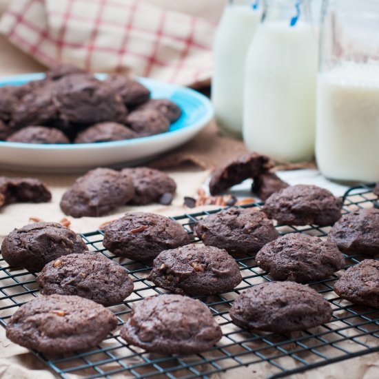 Choc Chocolate Chip Pecan Cookies