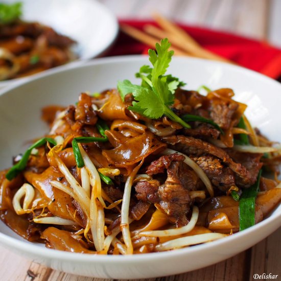 Dry Beef Hor Fun (干炒牛河)