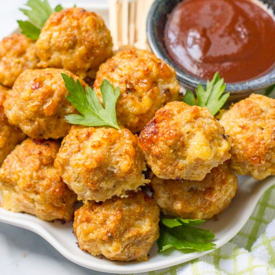 Cheesy chicken meatballs