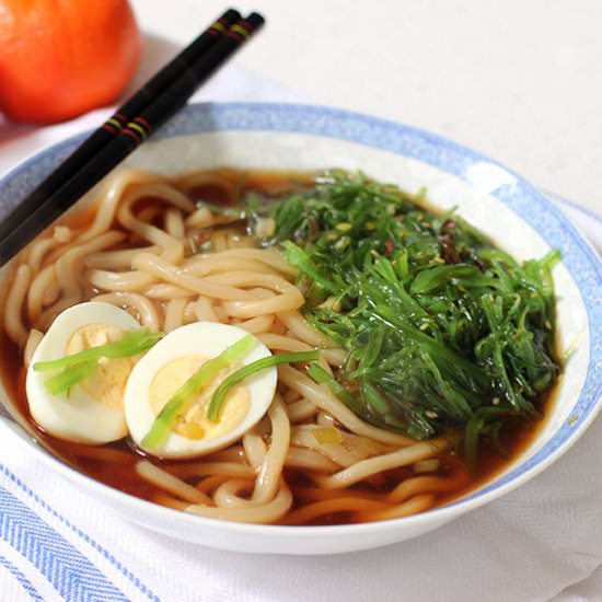 Udon Noodle Soup with Seaweed