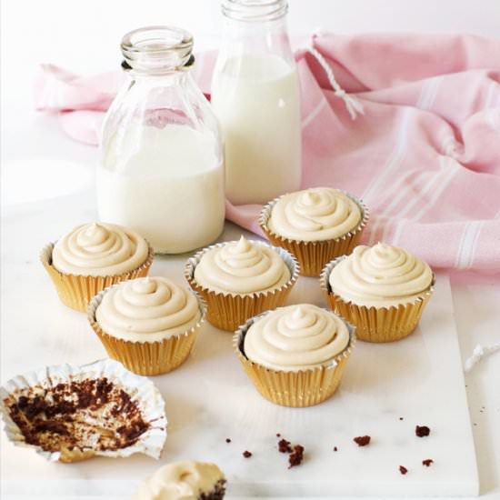 Chocolate & Peanut Butter Cupcakes