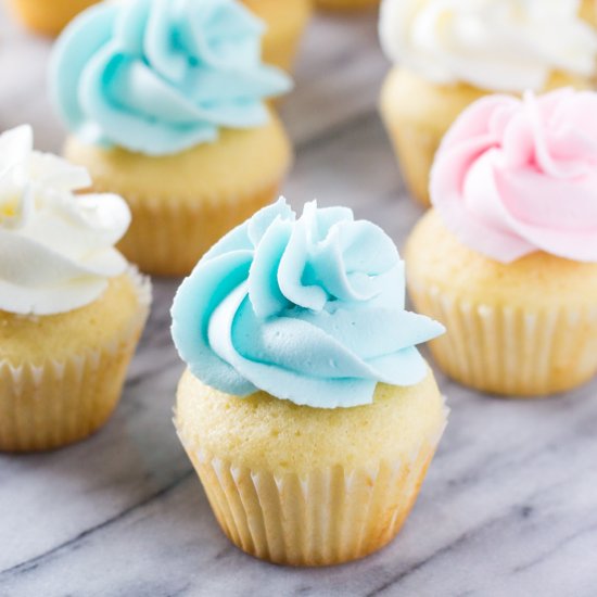 Mini Vanilla Cupcakes