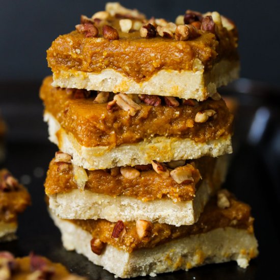 Raw Pumpkin Pie Bars