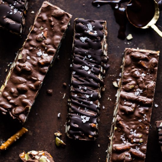 5-Ingredient Crockpot Chocolate Bar