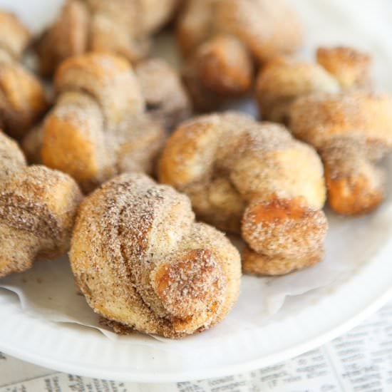 Spicy Chai Knots