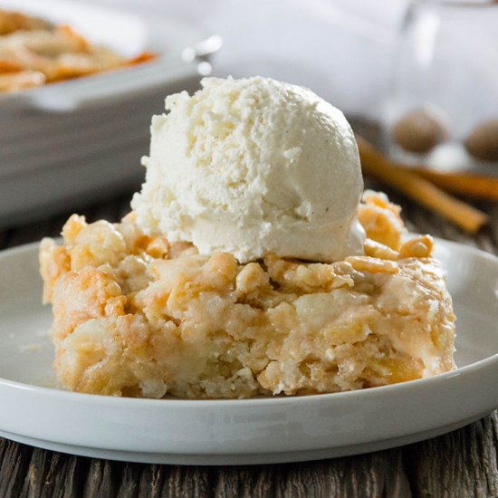 Easy Apple Cobbler