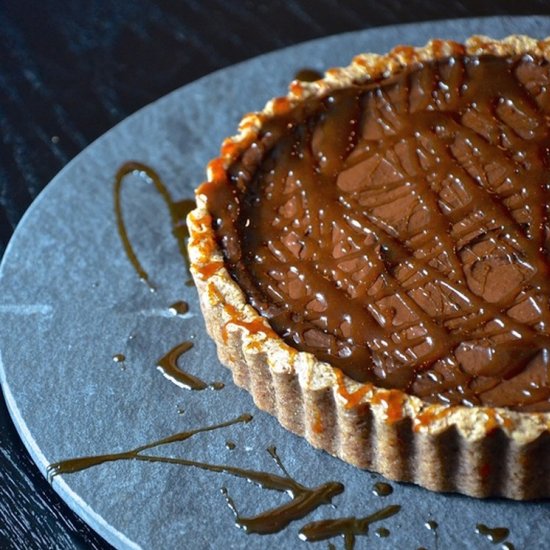 Dark Chocolate Banana Pecan Tart