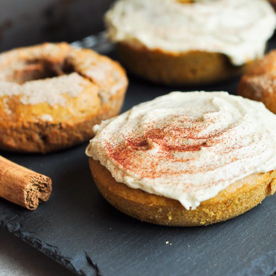 Pumpkin Pie Spice Doughnuts