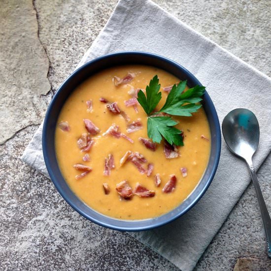 Creamy Roasted Sweet Potato Soup