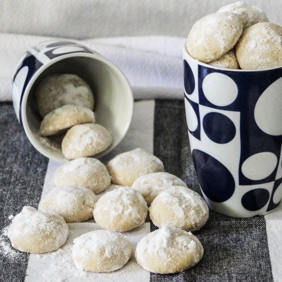 Russian Rum Teacakes