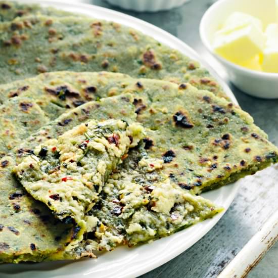 Cheese Palak Paneer Paratha